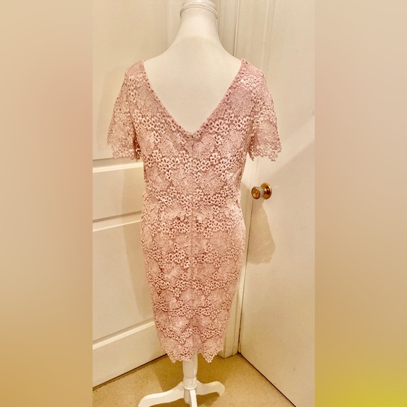 Lace Dress 👗 Light Pink Size 8 - Picture 1 of 3